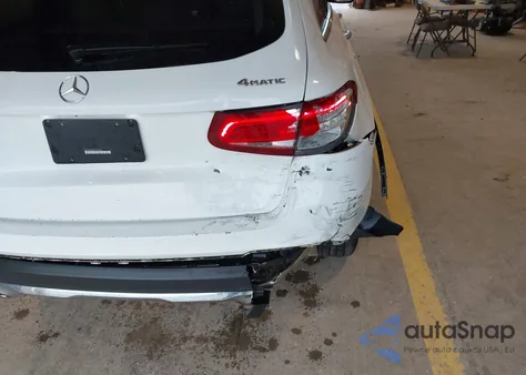 2017 Mercedes-Benz Glc 300 4Matic from USA, damaged, VIN WDC0G4KB7HF143743